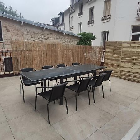 Maison Face A La Dordogne Avec Terrasse Apartment Ла Бурбул Екстериор снимка